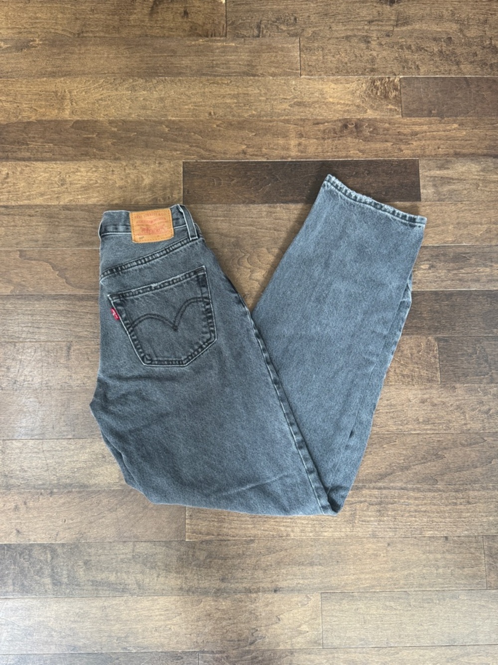 Levi’s 501 Dark Grey High-Rise Distressed Straight Leg Jeans - Picture 3 of 10